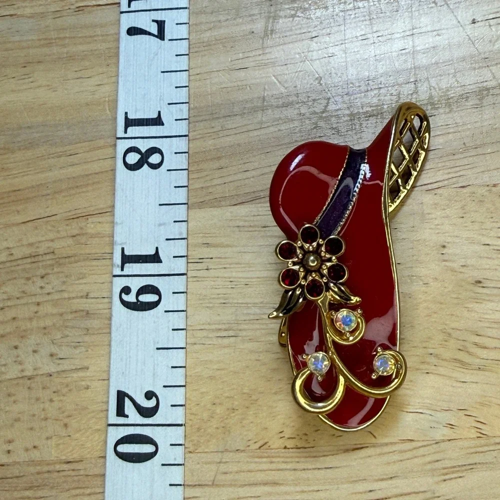 Vintage Red Hat Society Floral Enamel Rhinestone Brooch Pin Gold Tone Retro